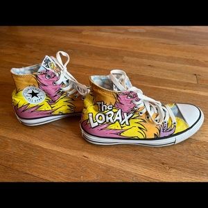 Hi top converse, Dr Suess Lorax Colab. Size mens 7, womens 9